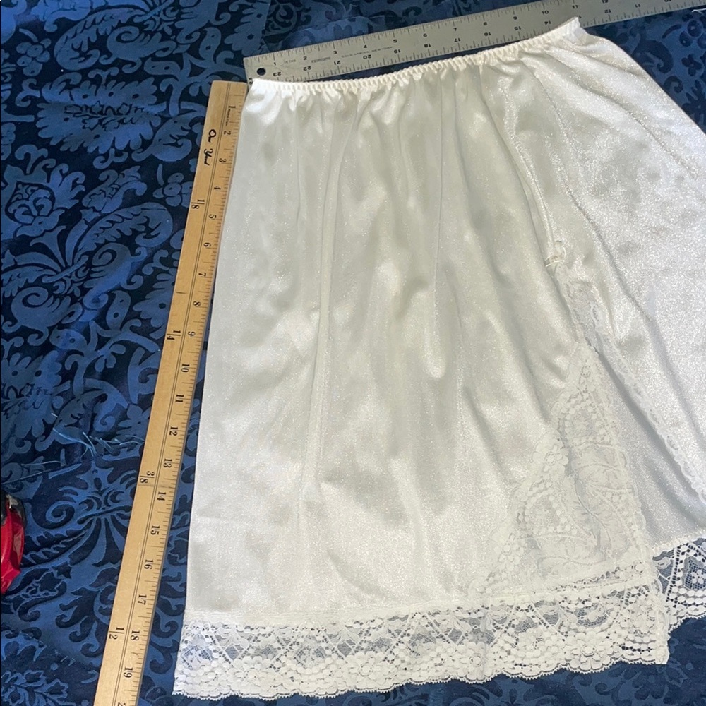 Vintage white lace half slip